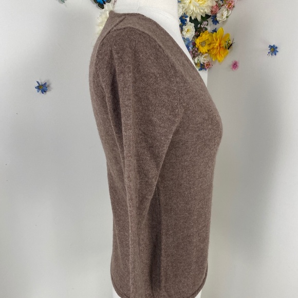 Tan Brown Cashmere V-neck Sweater 3/4 Sleeve Winter Fall Sweater - Picture 2 of 5
